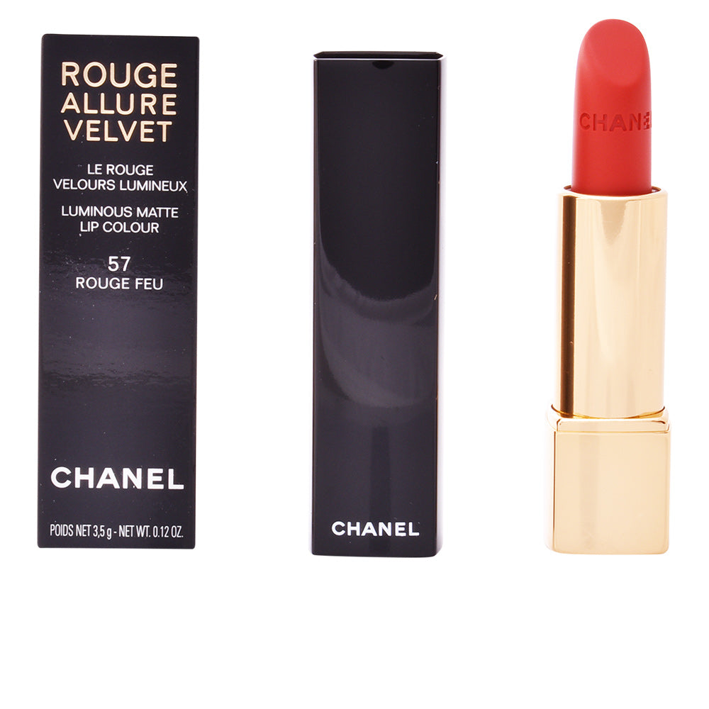 Chanel Rouge Allure Velvet #57 Rouge Feu – Batom de Luxo com Cor Intensa